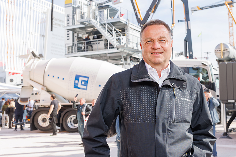 Klaus Eckert looks back on many great experiences at Bauma