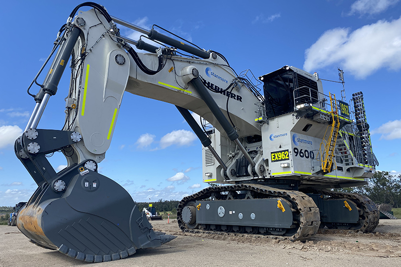 Liebherr-Australia commissions second R 9600 for Yellow Iron Fleet at Stanmore Resources’ Queensland operation