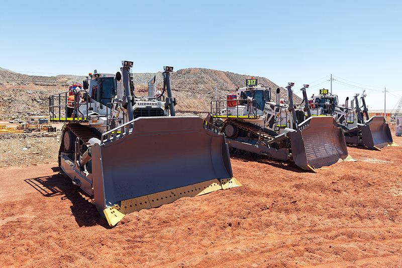 A golden partnership: new Liebherr fleet arrives at the Super Pit in Western Australia